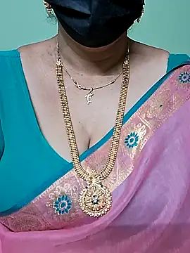 Snapshot of ananya956 chatting on 03-05-25, 06:12 ananya956 online show from 03-05-25, 06:12
