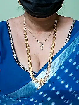 Snapshot of ananya956 chatting on 03-06-25, 04:07 ananya956 online show from 03-06-25, 04:07