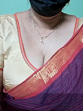 Snapshot of ananya956 chatting on 03-09-25, 11:56 ananya956 online show from 03-09-25, 11:56