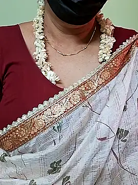 Snapshot of ananya956 chatting on 03-13-25, 09:32 ananya956 online show from 03-13-25, 09:32