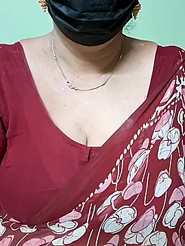 Snapshot of ananya956 chatting on 03-14-25, 12:32 ananya956 online show from 03-14-25, 12:32