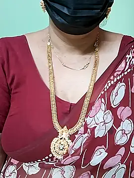 Snapshot of ananya956 chatting on 03-14-25, 03:59 ananya956 online show from 03-14-25, 03:59