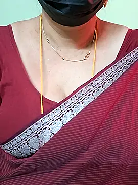 Snapshot of ananya956 chatting on 03-17-25, 10:06 ananya956 online show from 03-17-25, 10:06