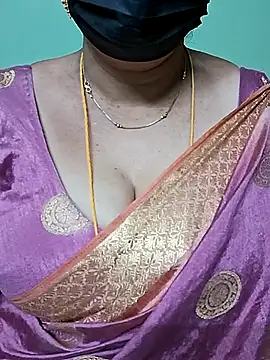 Snapshot of ananya956 chatting on 03-19-25, 02:24 ananya956 online show from 03-19-25, 02:24