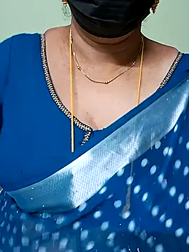 Snapshot of ananya956 chatting on 03-21-25, 02:18 ananya956 online show from 03-21-25, 02:18