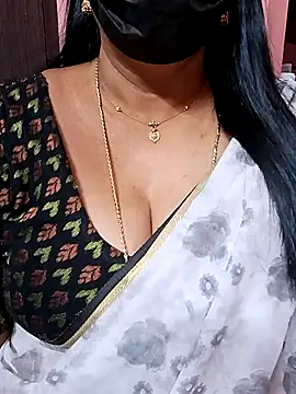 Snapshot of ananya956 chatting on 10-15-25, 06:08 ananya956 online show from 10-15-25, 06:08