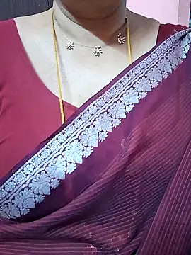 ananya956 online show from 06-13-26, 05:22