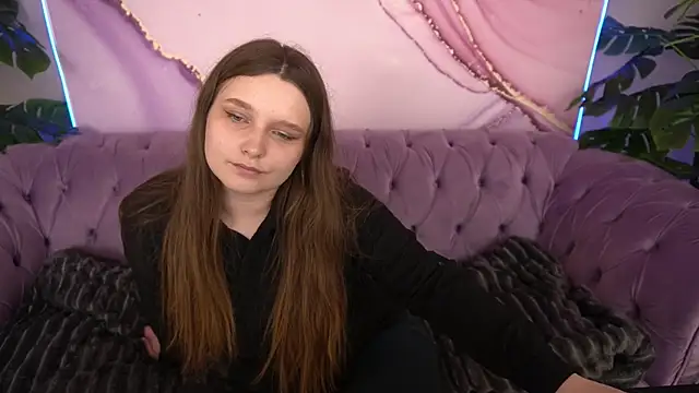 MagicPeachh  online show from 07-16-26, 12:55