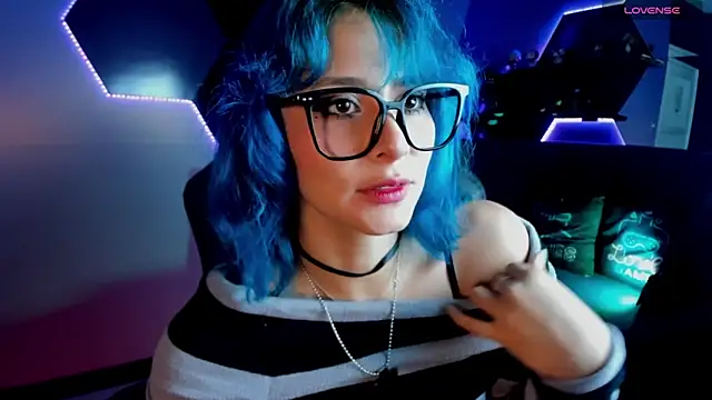 Ramona Flower online show from 12-21-25, 03:13