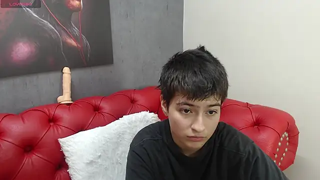 Snapshot of Bryce_Evans chatting on 12-12-24, 05:59 Bryce Evans online show from 12-12-24, 05:59