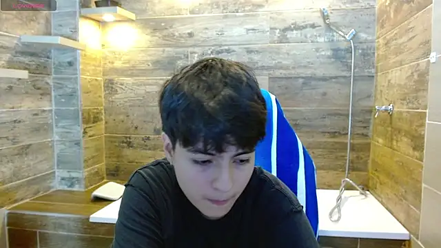 Snapshot of Bryce_Evans chatting on 03-28-26, 03:11 Bryce Evans online show from 03-28-26, 03:11