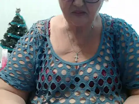 DeniseeRose online show from 12-26-24, 11:03