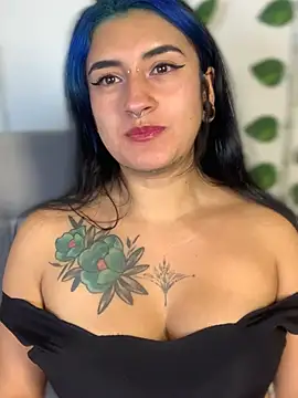 Snapshot of Lilith_Pink chatting on 01-27-25, 03:37 Lilith Pink online show from 01-27-25, 03:37