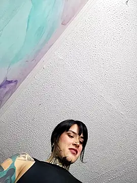 taaylor33 online show from 10-29-25, 05:14