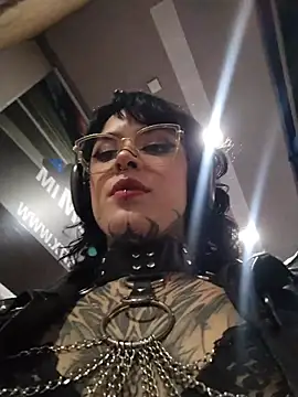 taaylor33 online show from 05-15-26, 10:50