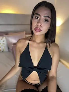 HaileyBaldwin online show from 01-08-25, 05:27