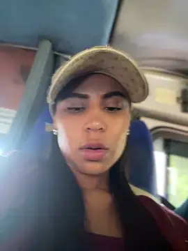 HaileyBaldwin online show from 01-19-25, 01:22