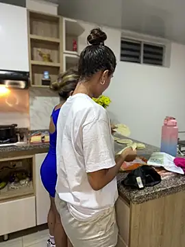 HaileyBaldwin online show from 02-08-25, 02:15