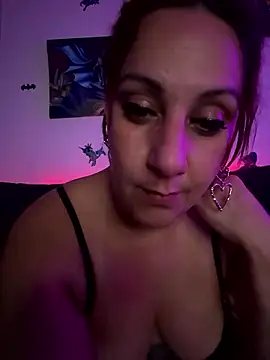 Snapshot of DeeLight124 chatting on 01-15-26, 11:37 DeeLight124 online show from 01-15-26, 11:37