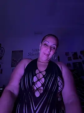DeeLight124 online show from 05-18-26, 04:29