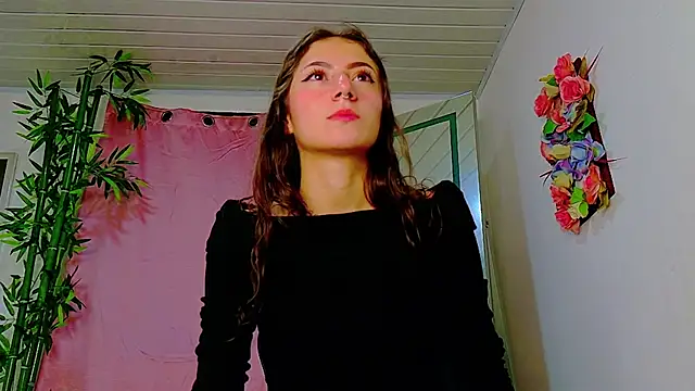scarlet-jonesx online show from 05-15-26, 11:12