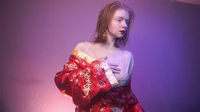 ginger hugs online show from 02-09-26, 10:14