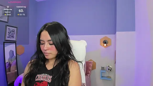 Chloe fischer  online show from 10-27-25, 02:54