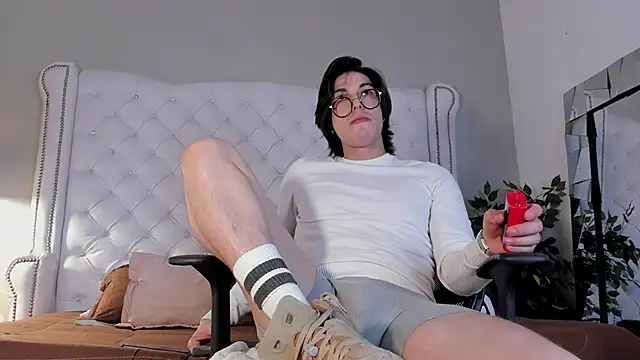 Karimferrer online show from 12-05-25, 08:16