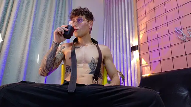 french sexx online show from 01-17-26, 07:06