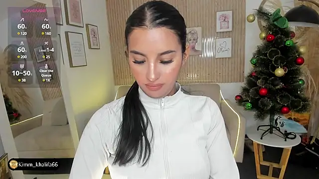 Snapshot of Kimm_khalifa chatting on 01-10-25, 10:15 Kimm khalifa online show from 01-10-25, 10:15