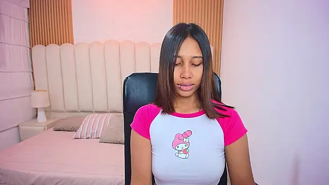 Celesteevanss  online show from 02-02-26, 07:45