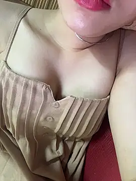 Baby-sexytit99 online show from 06-01-26, 05:14