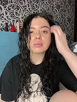 Kimi Ass online show from 02-26-25, 01:08