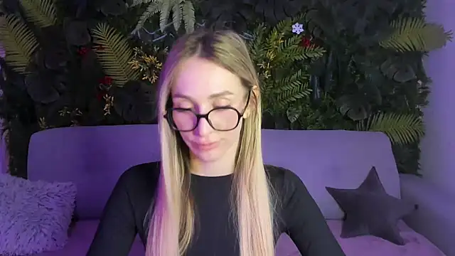 Horny Blond online show from 03-12-26, 09:59