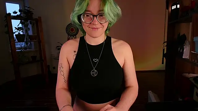 alisahug online show from 01-24-25, 11:48