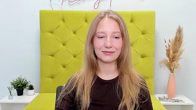 LolaWilsons online show from 04-29-26, 06:28
