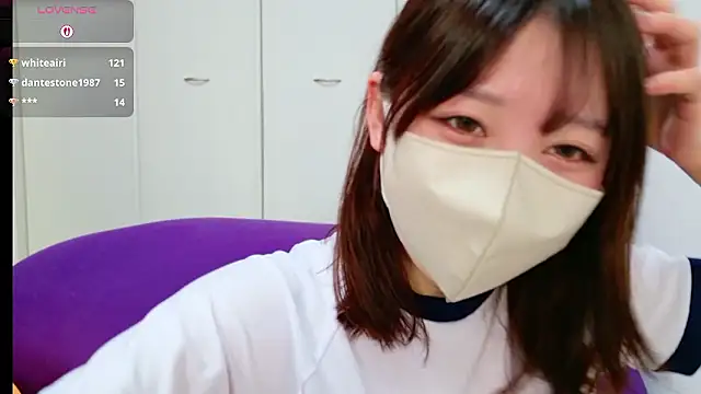 Snapshot of sara-a-jp chatting on 01-13-26, 03:23 sara-a-jp online show from 01-13-26, 03:23