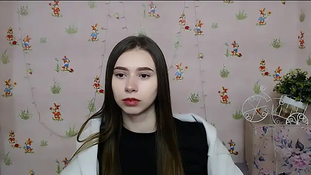 EmiLims  online show from 12-11-24, 02:22
