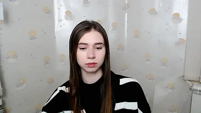 EmiLims  online show from 12-12-24, 06:36