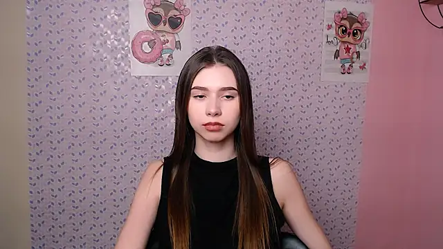 EmiLims  online show from 12-19-24, 04:57
