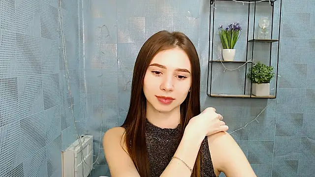 EmiLims  online show from 02-06-25, 04:25