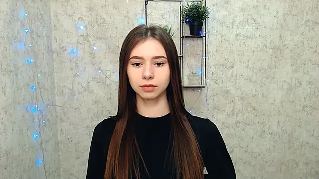 EmiLims  online show from 02-22-25, 10:29