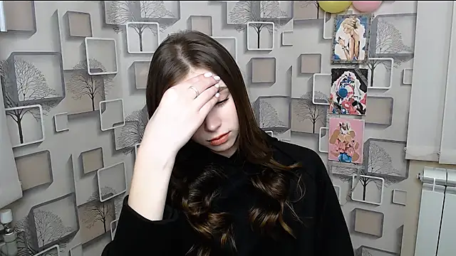 EmiLims  online show from 03-13-25, 01:29