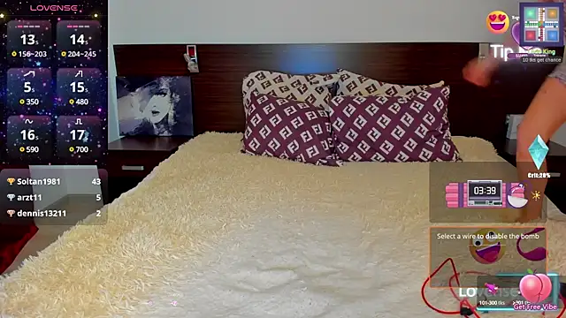 Snapshot of Hanna_Becrett17 chatting on 12-25-24, 10:06 Hanna Becrett17 online show from 12-25-24, 10:06