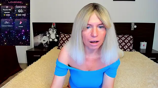Snapshot of Hanna_Becrett17 chatting on 05-31-26, 05:26 Hanna Becrett17 online show from 05-31-26, 05:26