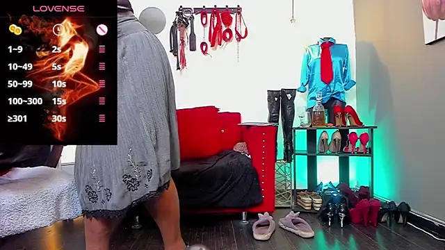 LiaTaylorr online show from 03-11-25, 04:07