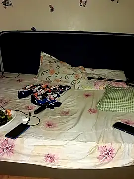 Queen-sluty2 online show from 02-04-25, 08:28