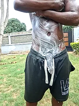 Papacrazy69 online show from 12-12-24, 09:51