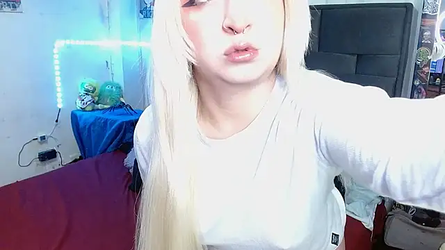 Snapshot of the_lesbian_game chatting on 02-24-26, 04:21 the lesbian game online show from 02-24-26, 04:21