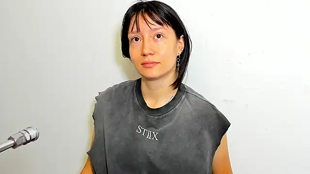 lizzy davis 1 online show from 05-15-26, 11:50